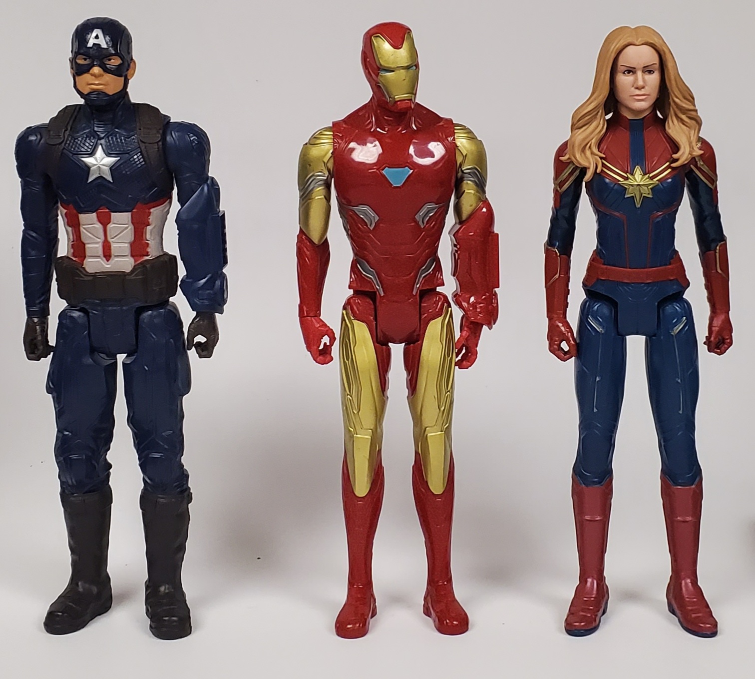 Marvel Avengers Action Figure Set - Captain America, Iron Man, Captain Marvel VG