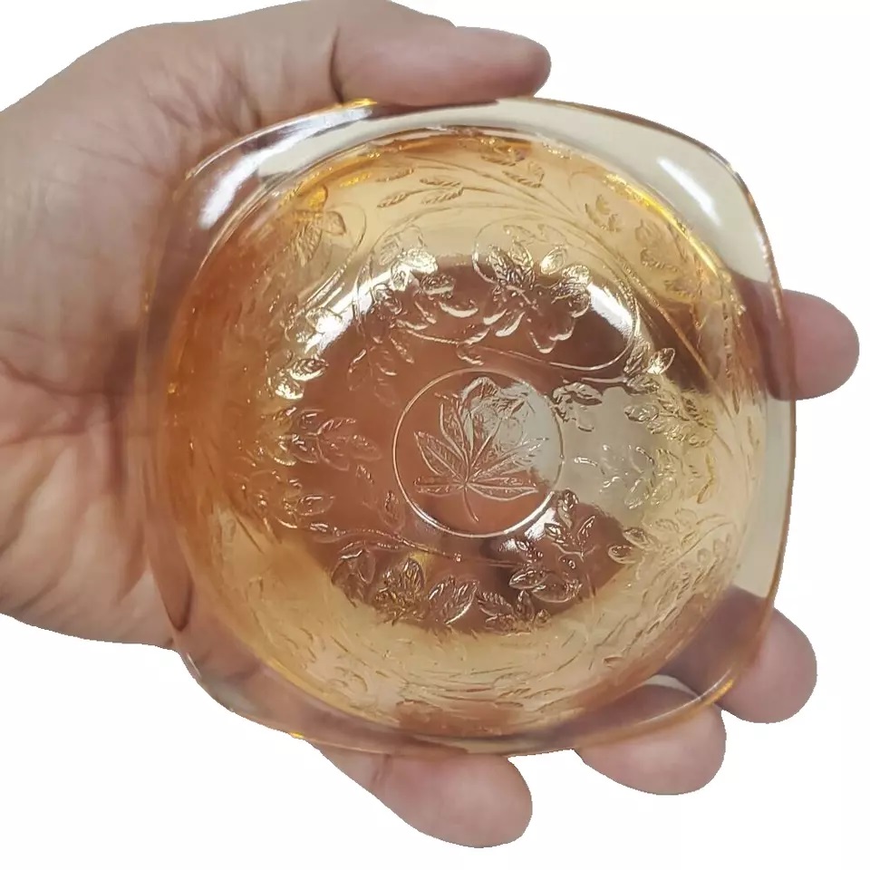 Vintage Glass FLORAGOLD Louisa Marigold Iridescent Small