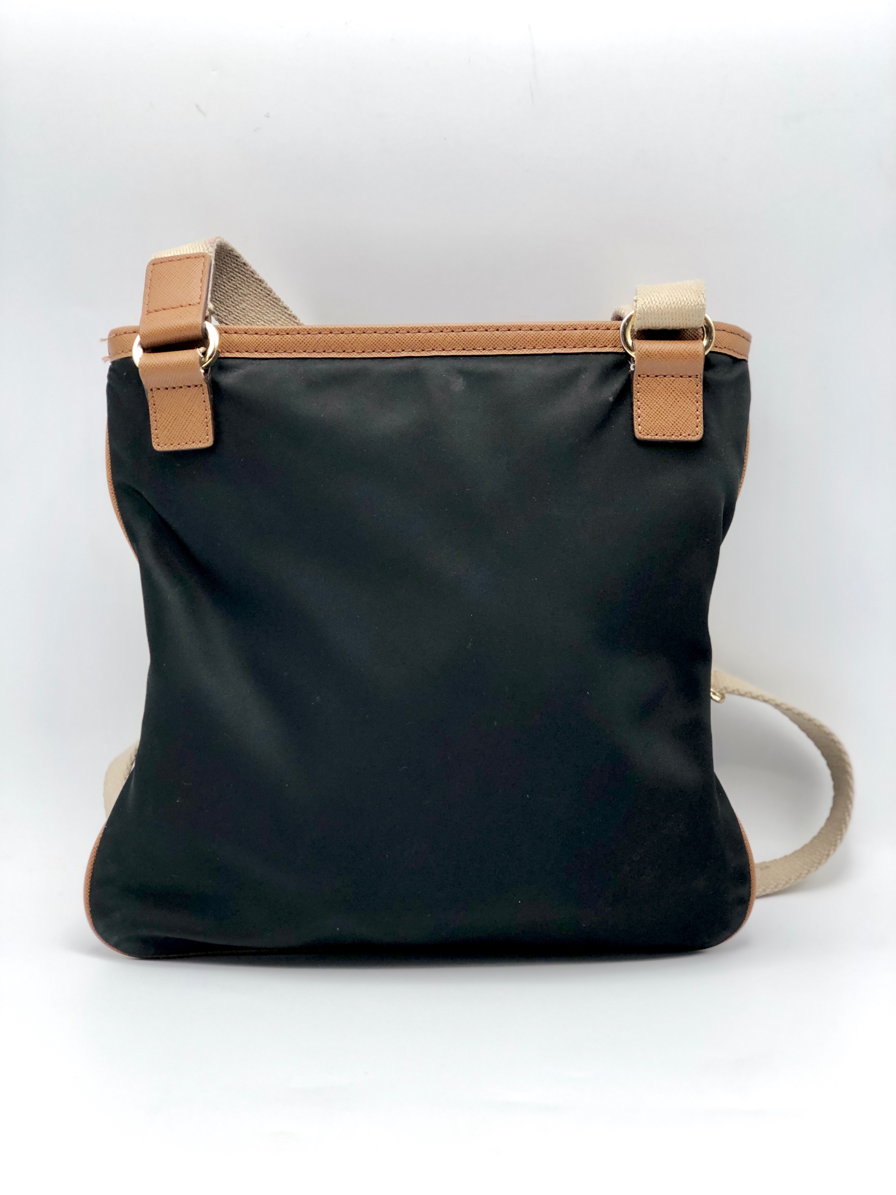 MICHAEL KORS Kempton Top Zip Crossbody Shoulder Black Nylon Messenger