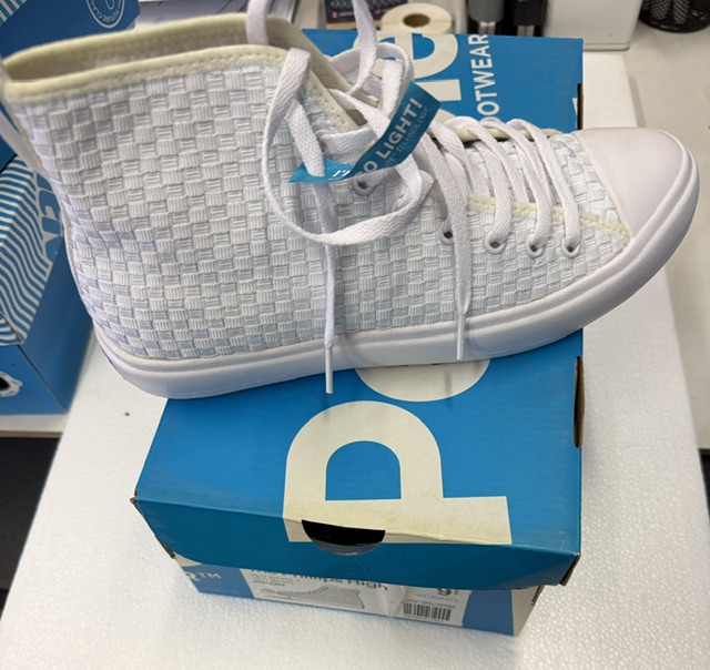 People's Footwear Native Shoes The Phillips Sz 9