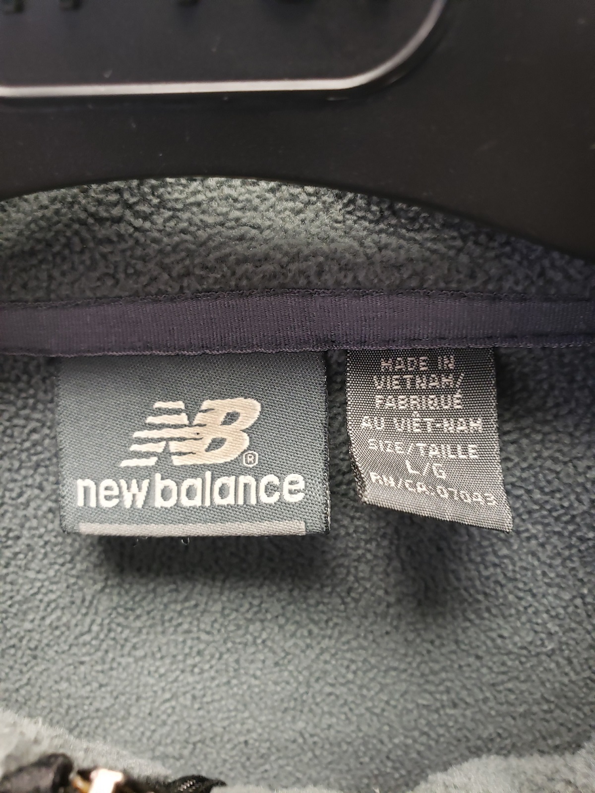 NEW BALANCE Men's Full Zip Soft Shell Water Resistant Black Jacket Sz L
