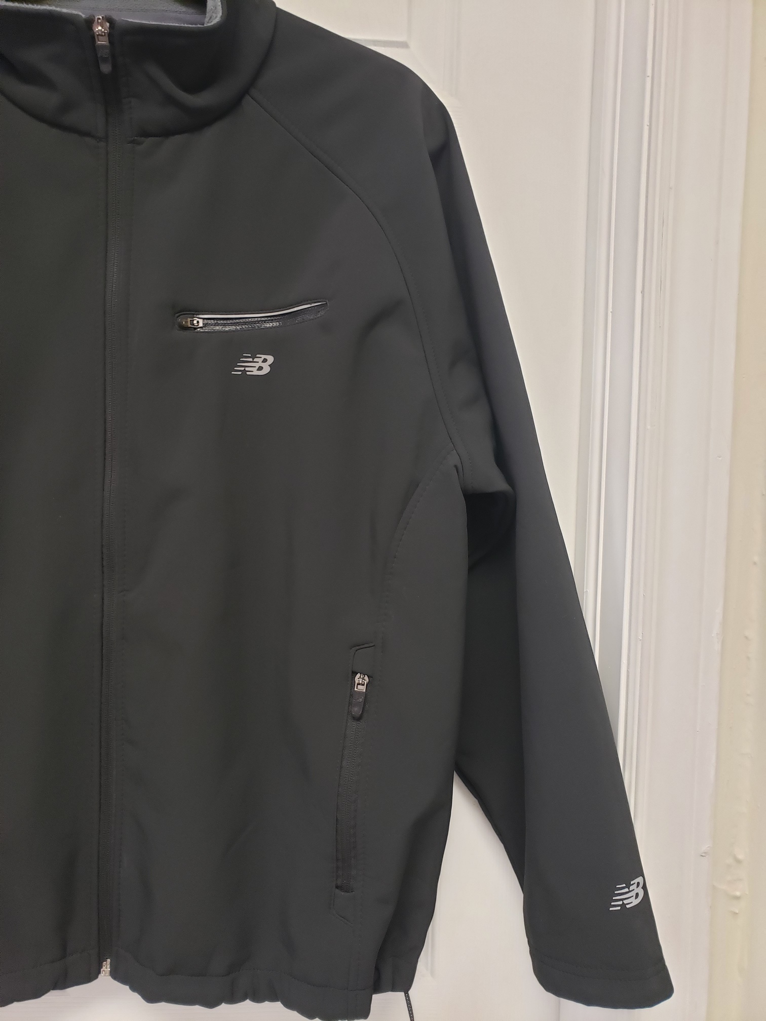 NEW BALANCE Men's Full Zip Soft Shell Water Resistant Black Jacket Sz L