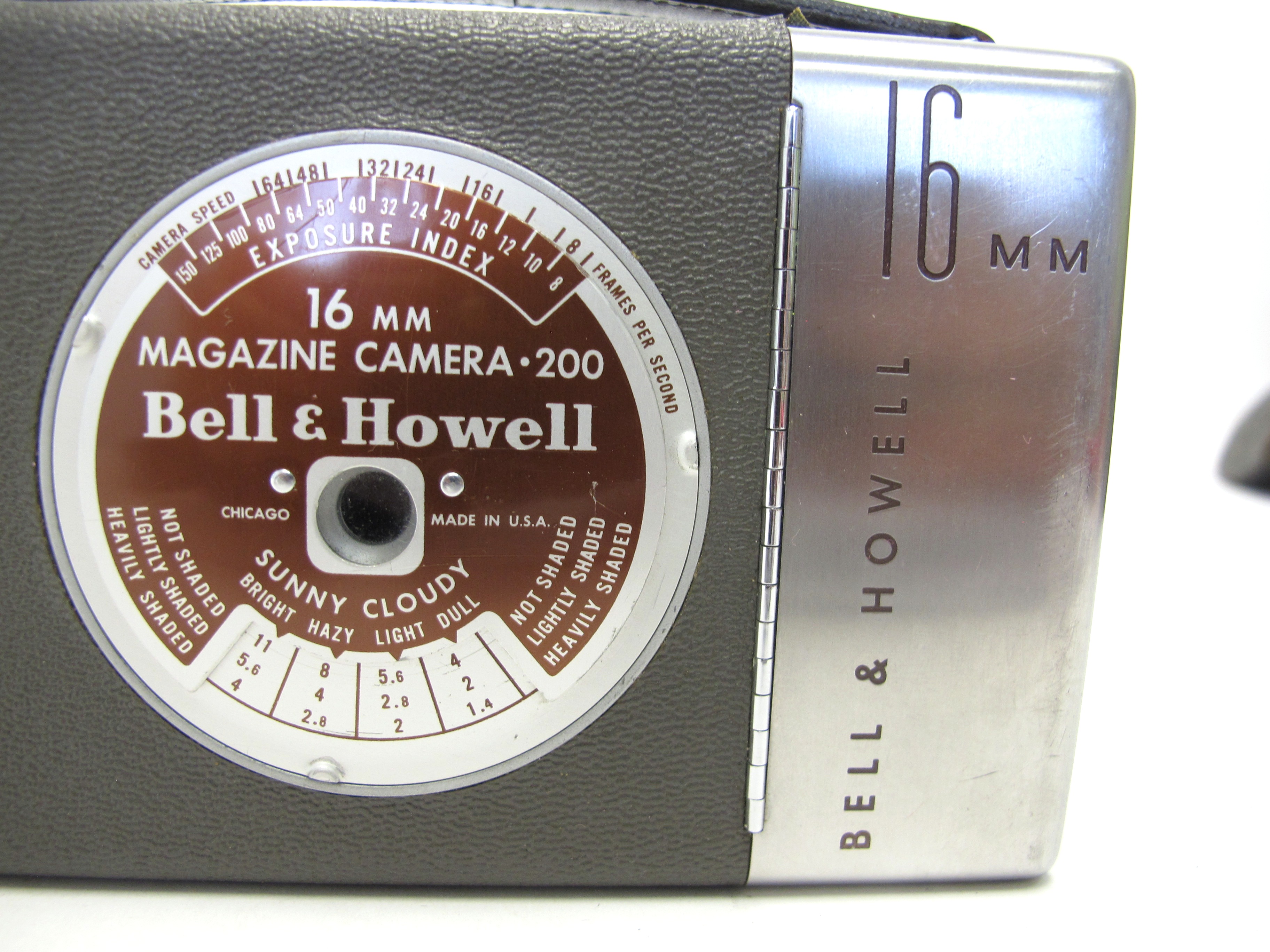 Bell & Howell 200-T 16 Mm Movie Camera Advert In A NatGeo Magazine 1954 Image486899434