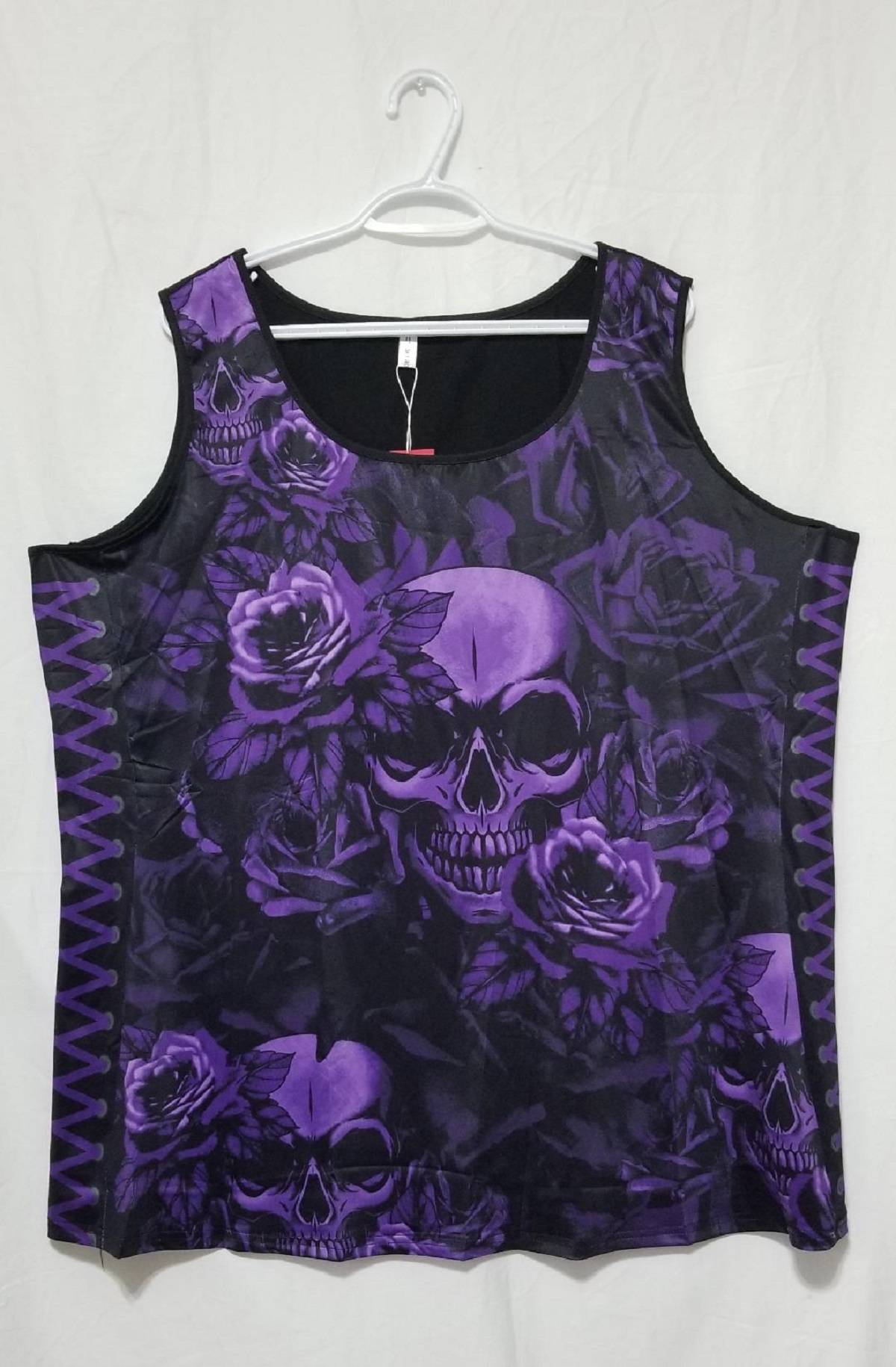 Blue Magik Gothic Skull & Flowers Banner Tattoo Print Long Tank Top – Women’s Sleeveless Scoop Neck (Black/White)