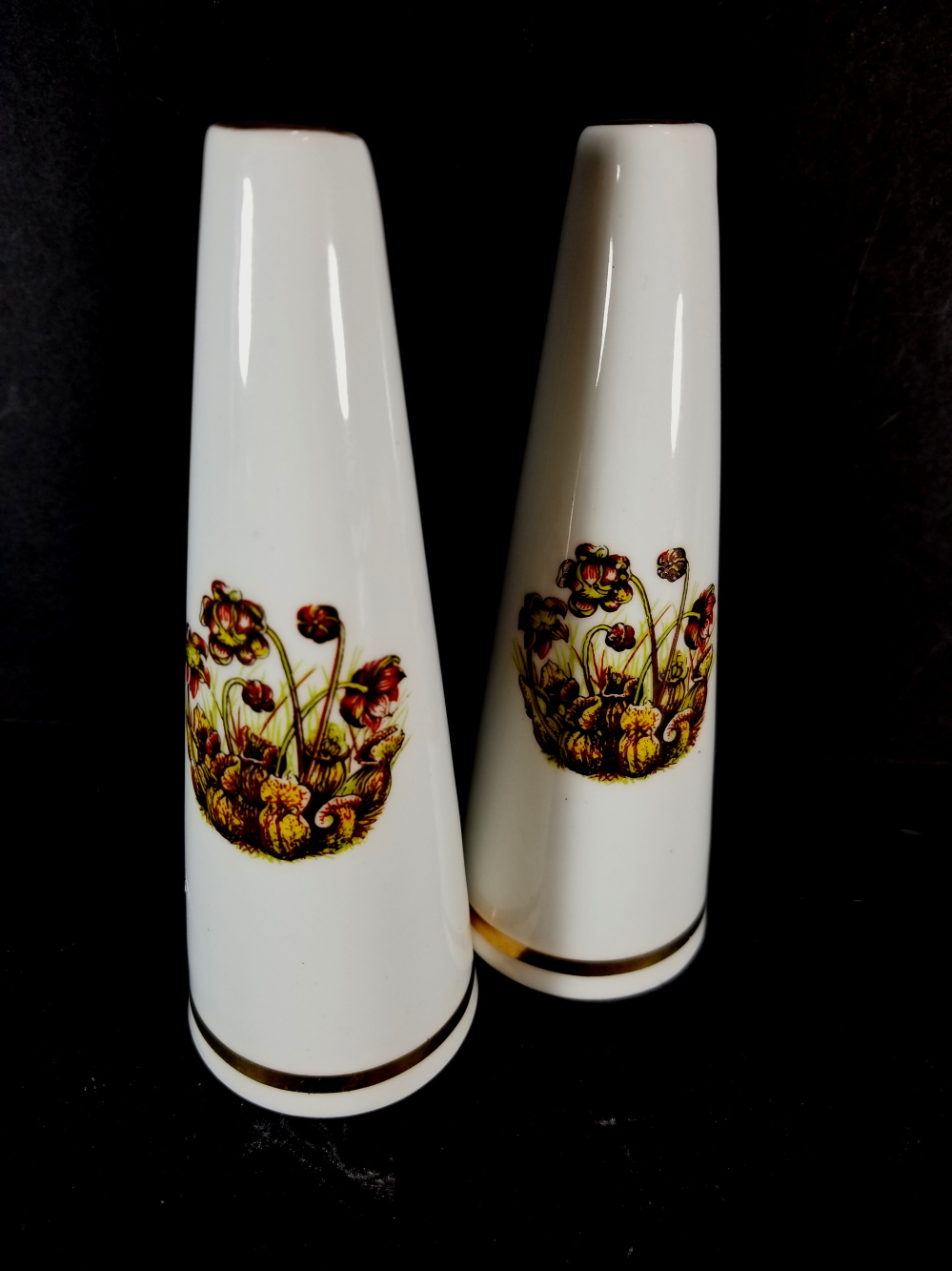 VTG Hand Painted Salt & Pepper Shakers Made in England Property Room