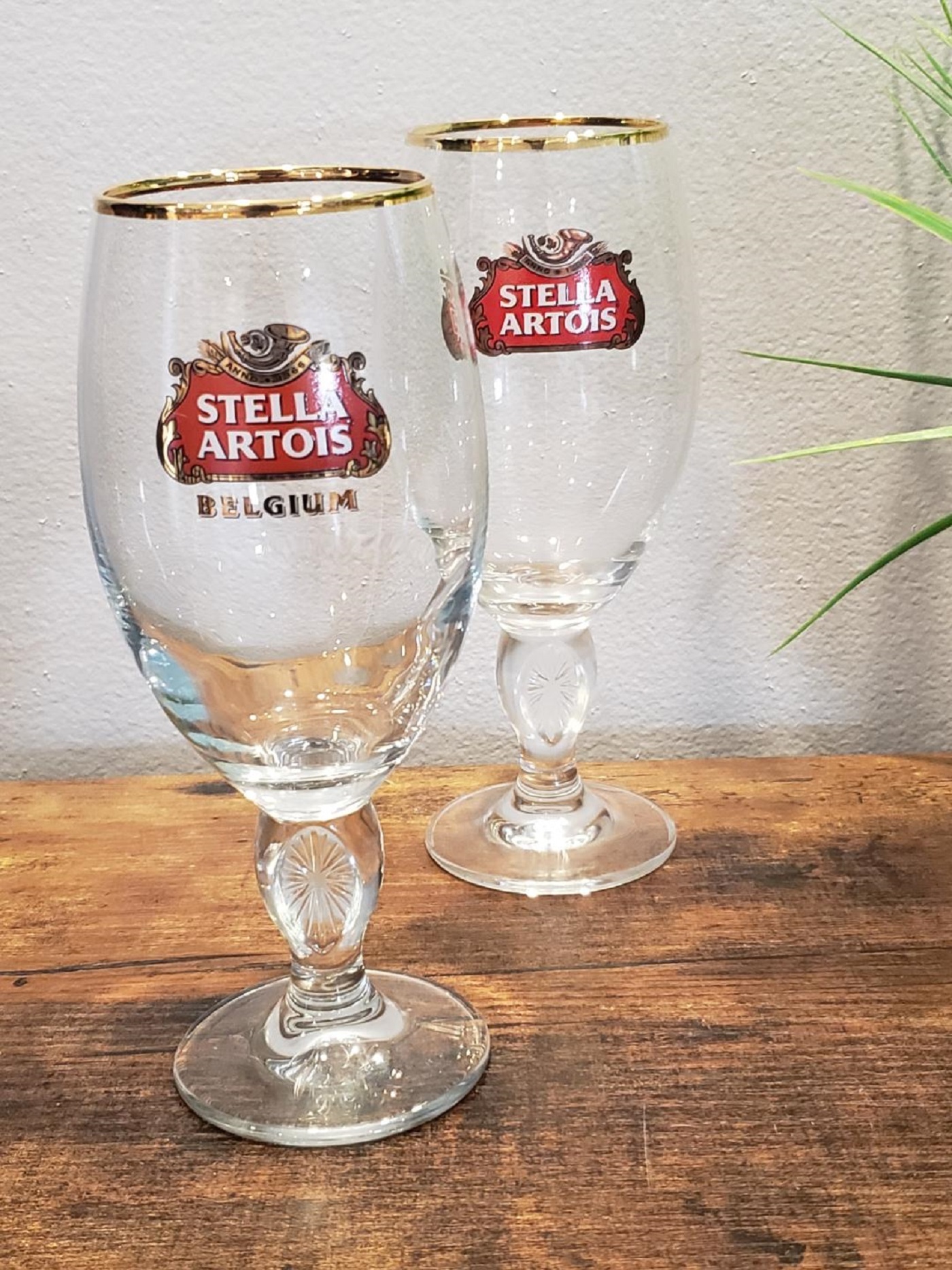 Set of 2 Stella Artois Chalice Glasses 33cl Property Room