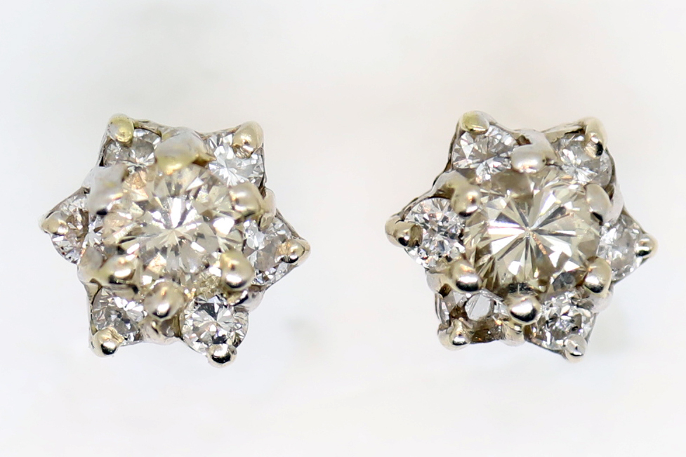 14 Kt Gold Diamond Earrings 1.43 Carats