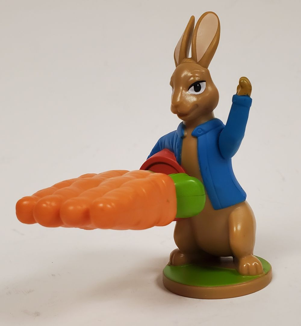 2018 McDonalds Peter Rabbit Carrots Launcher Happy Meal Toy Figure 4"
