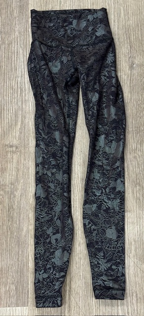 Lululemon Work Out Pants Small