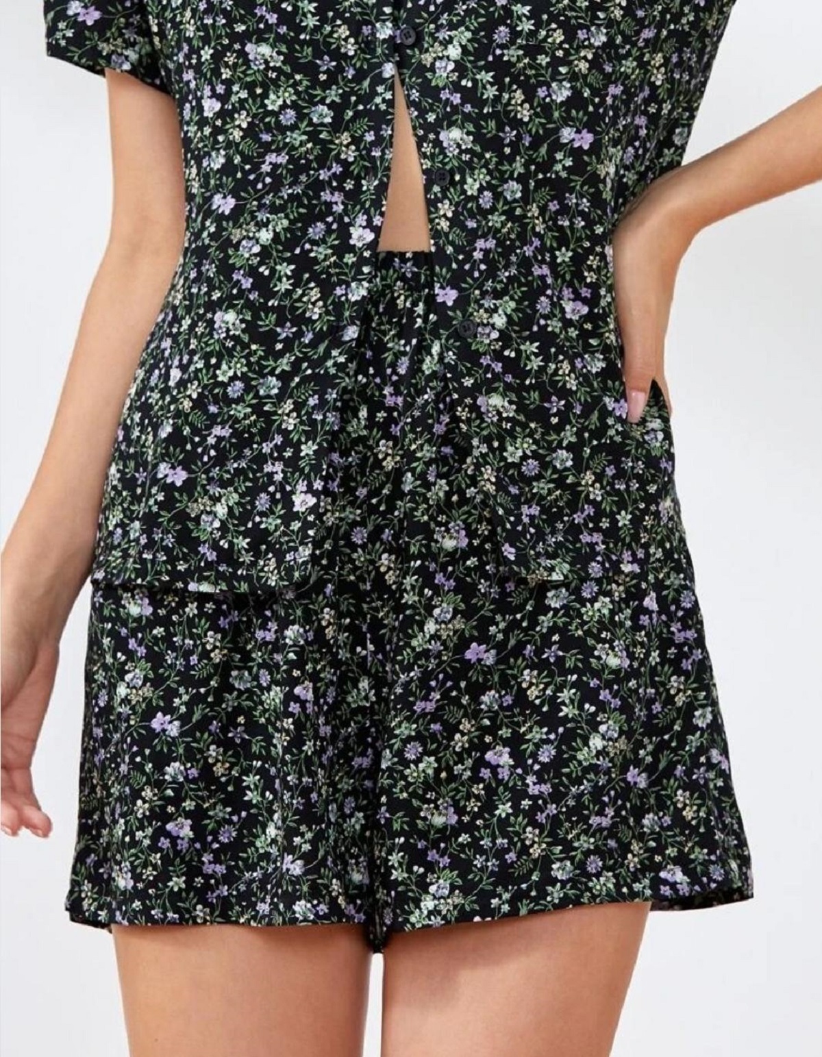 Chic Piping Lapel Collar Pajama Set: Short Sleeve Top & Pants