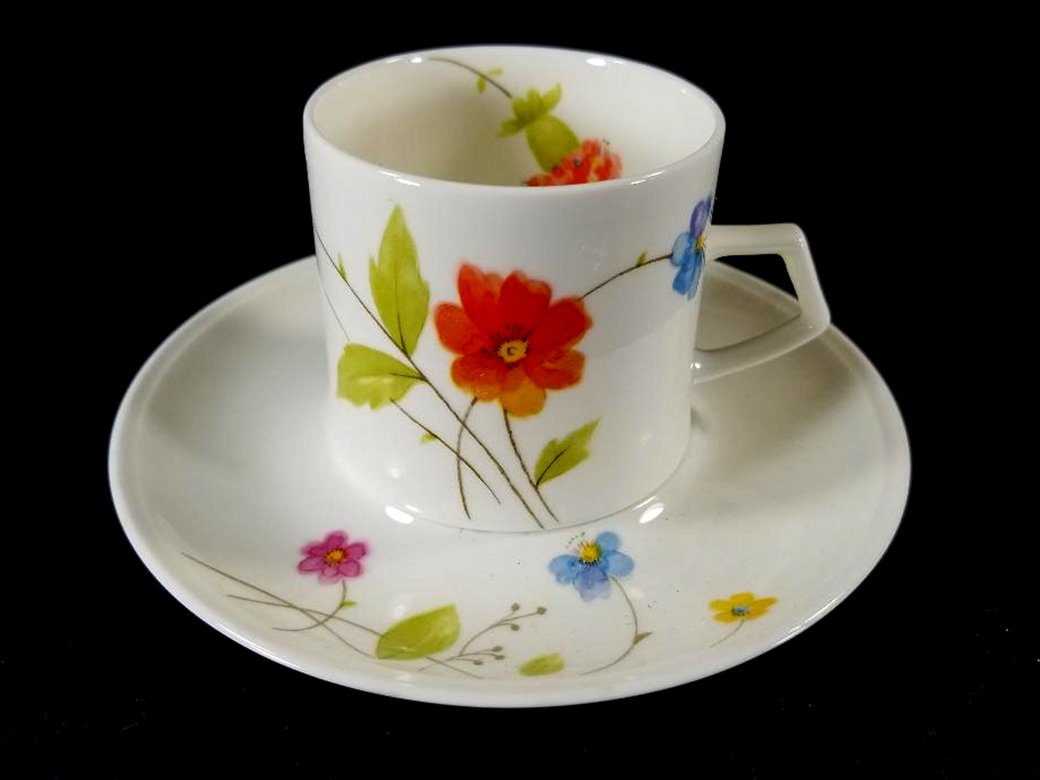 Mikasa Just Flowrs Bone China Porcelain Tea Cup And Saucer Property Room