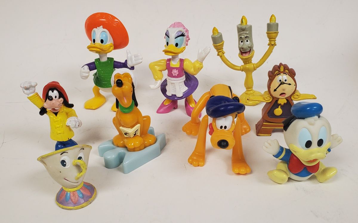 Lot of 9 Various Disney Toy Figures 2" - 3.5"