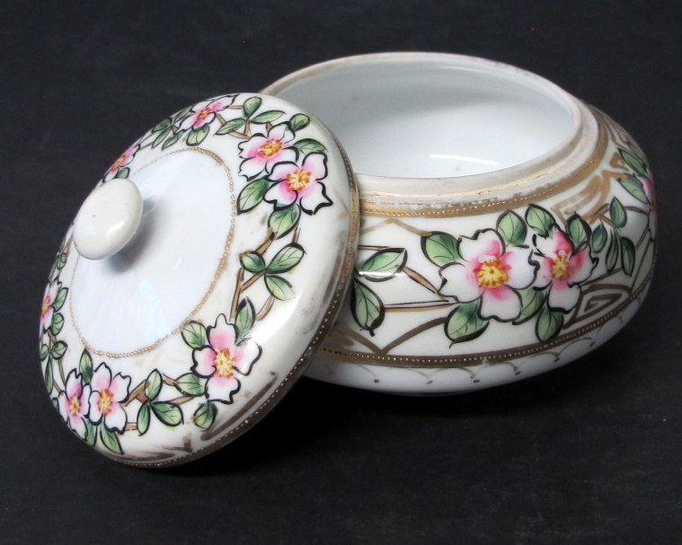 Vintage Hand Painted Nippon Covered Trinket Box Property Room