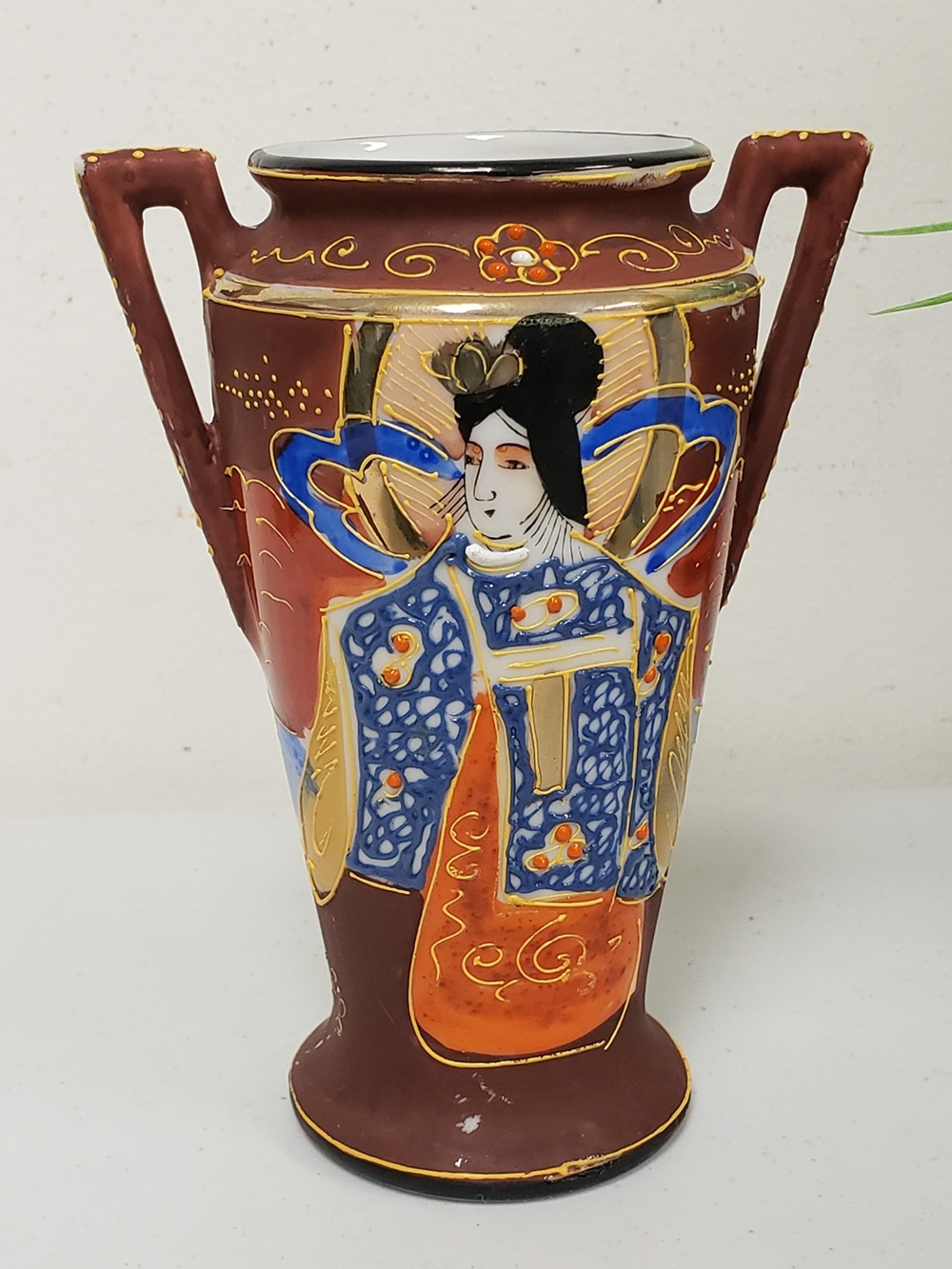 Japanese Satsuma Ware Hand Painted Geisha Lady Moriage Dual Handle Decor Vase 5"