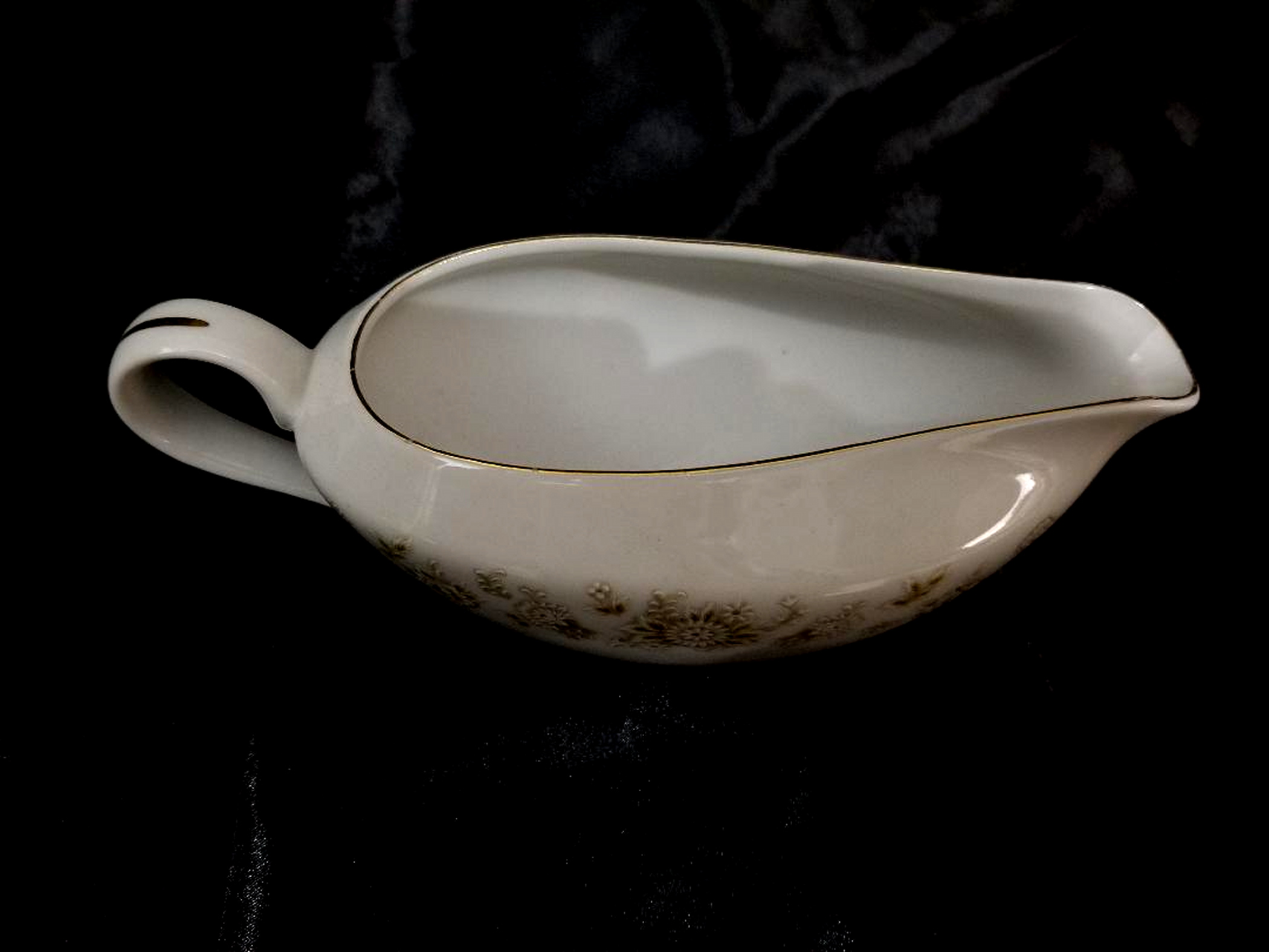 Vintage Japan Elegance Porcelain Gravy Boat Property Room