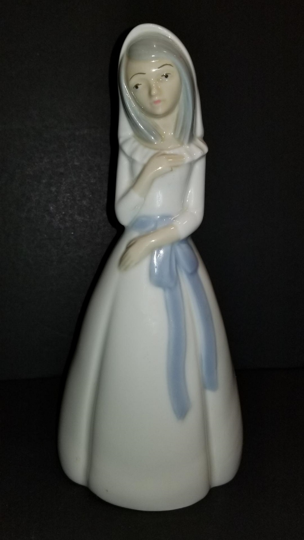 Vintage Spain Valencia Porcelanas Miquel Requena Young Lady In Veil Figurine
