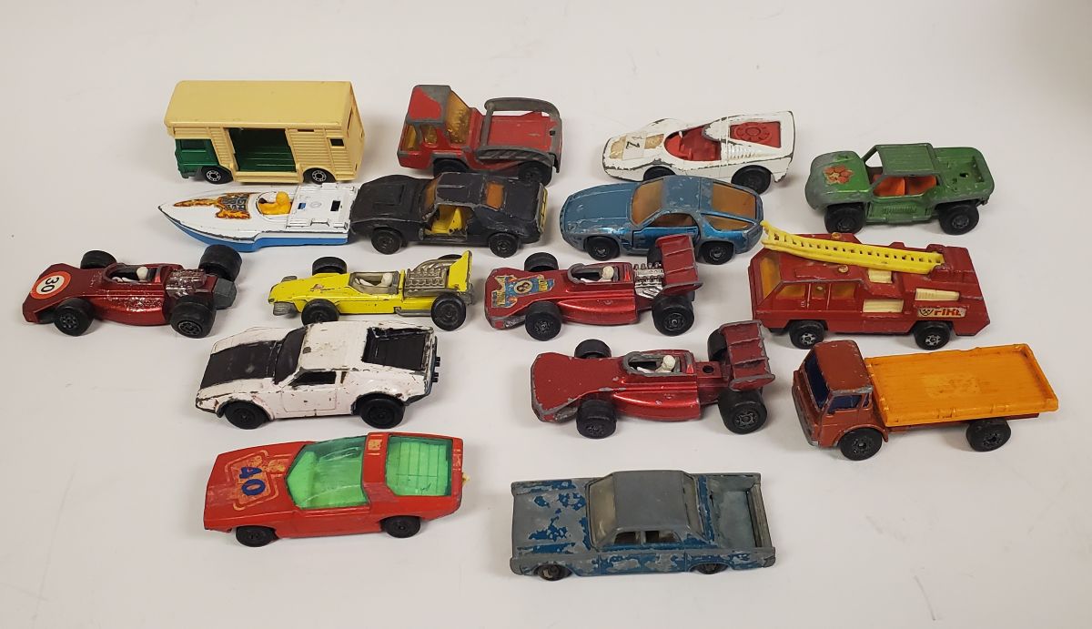 Vintage Lot of 16 Matchbox Lesney Die Cast Toys England