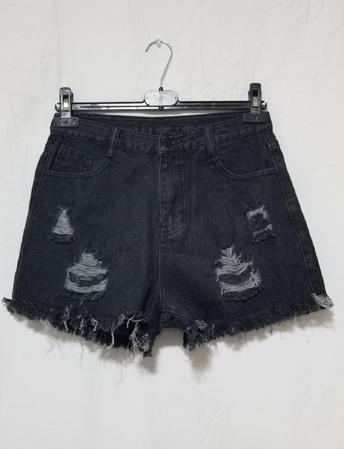 WOMEN'S BLACK RIPPED DENIM SHORTSMEDIUM Property Room