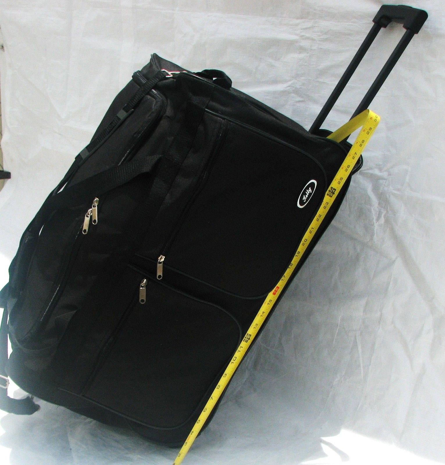 27" 50LB. CAPACITY ROLLING WHEELED DUFFLE BAG / LUGGAGE/SUITCASE