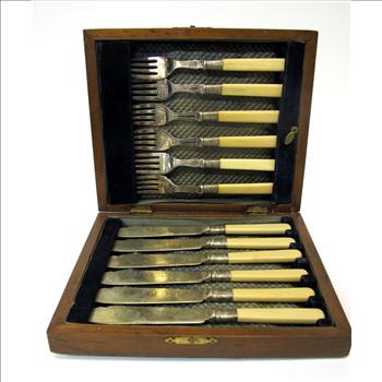 Vintage 1930's Fish Cutlery Set of 6 - French Ivory on Handles