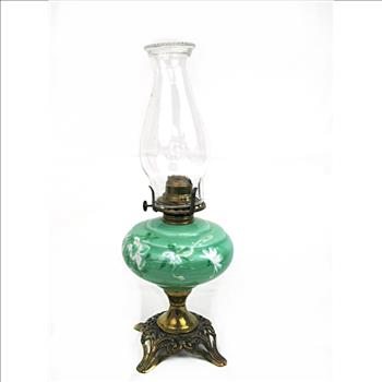 Queen Mary Oil Lamp c. 1930s