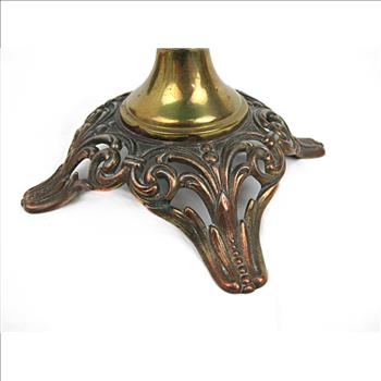 Queen Mary Oil Lamp c. 1930s