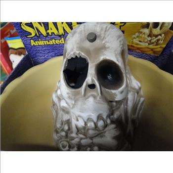 Collector's Snake Eye Motion Activated Skull