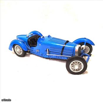 1:18 Bburago Italy 1934 Bugatti Type 59 Blue Die Cast Model Car