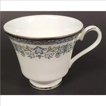 Vintage Royal Doulton Stamford H5040 Fine Bone China Cup Only