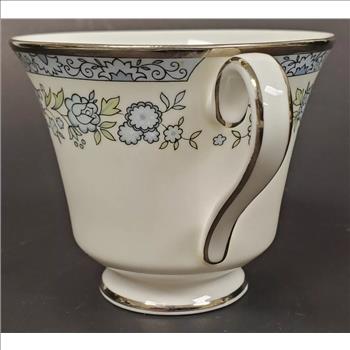 Vintage Royal Doulton Stamford H5040 Fine Bone China Cup Only