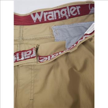 Wrangler Men's Tan Outdoor Hiking Utility Cargo Shorts Sz 44, Bangladesh