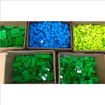 Mega Bloks by Mattel 100 Pieces