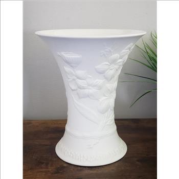 VTG 1970's Kaiser Bisque Porcelain Vase 10
