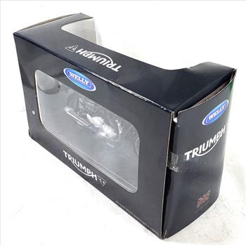 Welly 1:18 Triumph Thruxton 1200 Cafe Racer Bike Motorcycle Diecast Model Toy
