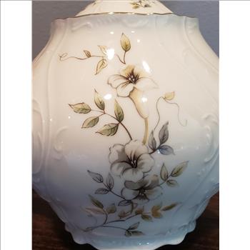 VTG Blossom Bernadotte  Porcelain Fine China Teapot-Made in Czechoslovakia