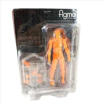 Lot of 2 Figma Action Figures