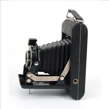 CIRCA 1930's VIGILANT KODAK Medium Format Compact Camera with Original Leather Case