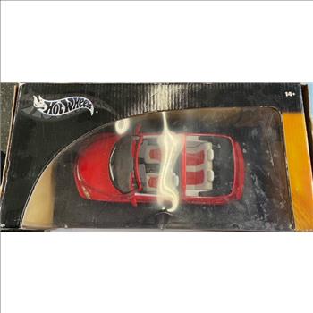 Hot Wheels Chrysler PT Cruiser Convertible Gold Edition