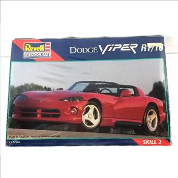 Factory Sealed Revell Monogram 1992 Dodge Viper RT/10 1:25 Scale Platic Model Kit