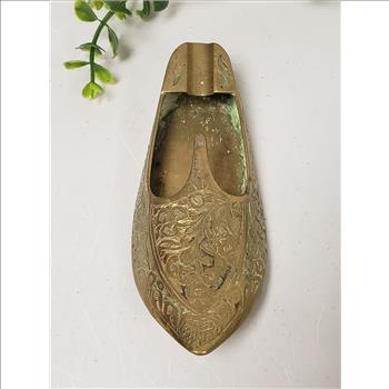 Vintage Solid Brass Etched Floral Pattern Shoe Shaped Ashtray, India