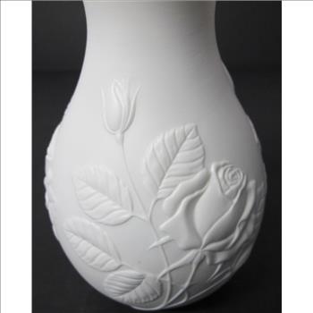Vintage White Roses Kaiser Vase