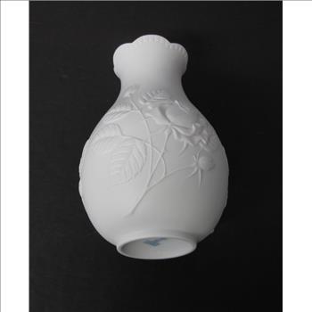 Vintage White Roses Kaiser Vase