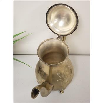 Vintage E.G.I. EP Brass Hand Crafted Etched Floral Hinged Ribbed Lid Footed Solid Brass Coffee Pot 9.5