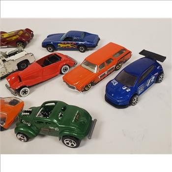 Vintage Hot Wheels Die Cast Cars & Trucks Lot of 10 PCS Malaysia