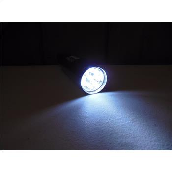 50 Caliber 9 LED Flashlight - Silver