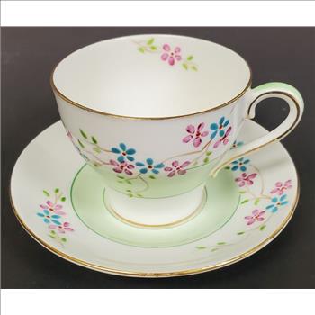 Vintage Hand Painted Bell 4069 Bone China Tea Cup and Saucer