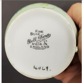 Vintage Hand Painted Bell 4069 Bone China Tea Cup and Saucer