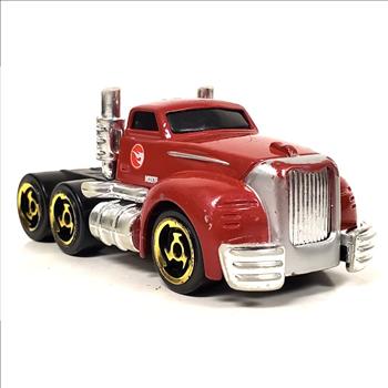 Vintage 2001 Mattel Hot Wheels Red Semi Truck Cap Die Cast 3.5