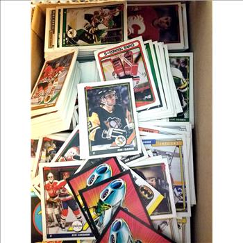Lot of 100 Random Hockey Cards
