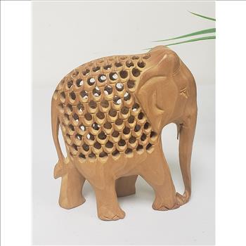Vintage Hand Carved Cut-out Wooden Mother Elephant w/Baby Inside Elephant Figurine 5